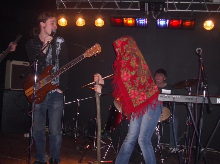 Фото ВнеРитма в клубе "Модуль" (г.Королёв) 04 февраля 2005 г.